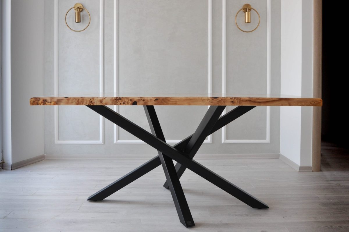Luxury Epoxy Resin Table 2 - Image 2