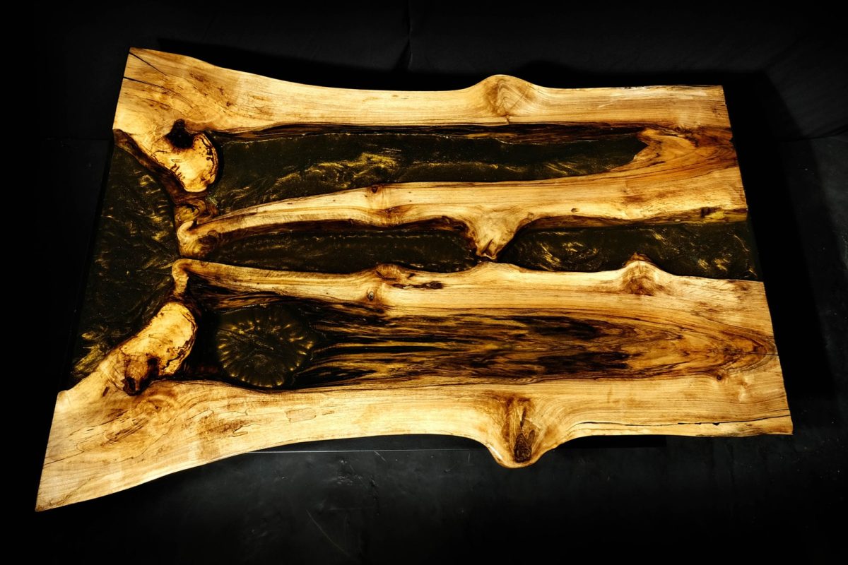 Luxury Epoxy Resin Table 3 - Image 3