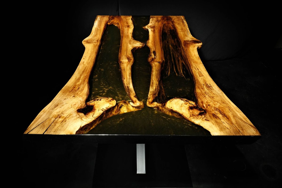 Luxury Epoxy Resin Table 3 - Image 2